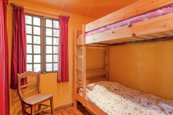 Foto van Kindvriendelijke villa met zwembad - Vakantiehuis in Salazac - BedRoom