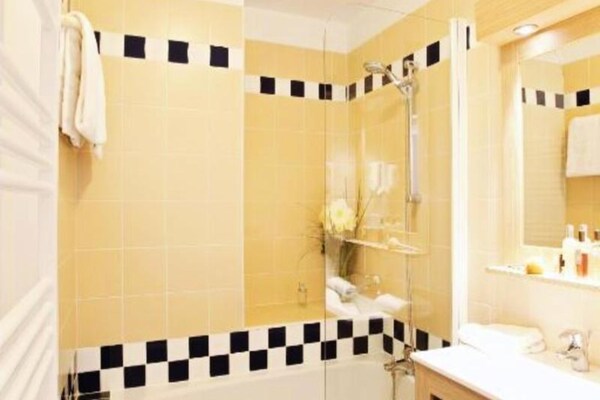 Foto van Néméa Residence Toulouse Concorde - Vakantiehuis in TOULOUSE - ExteriorSummer