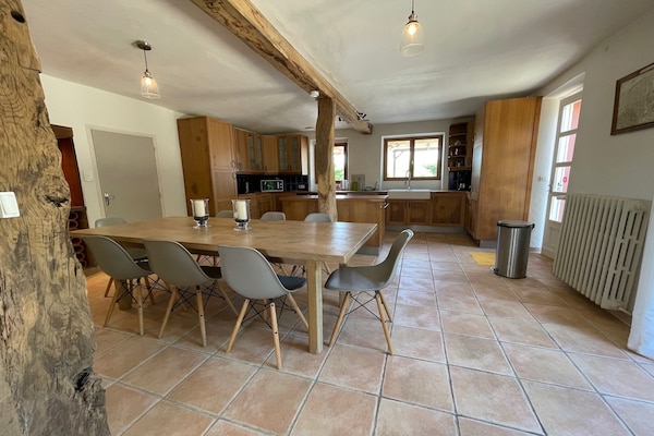 Foto van Luxe villa in Cazaubon met zwembad - Vakantiehuis in Cutxan - ExteriorSummer