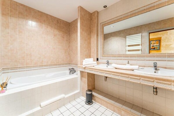 Foto van Appartement in Bordeaux bij Saint-Michel - Vakantiehuis in Bordeaux - 