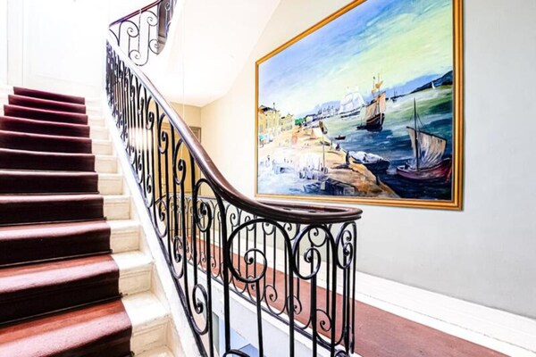 Foto van Prestige T3 in de buurt van Bordeaux - Vakantiehuis in Bordeaux - HallReception