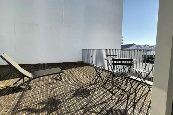 Foto van Ruim, licht appartement met parkeerplaats - Vakantiehuis in Bordeaux - 