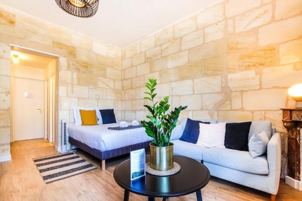 Foto van Gezellige Apt Nabij Treinstation Saint-Jean - Vakantiehuis in Bordeaux - BedRoom