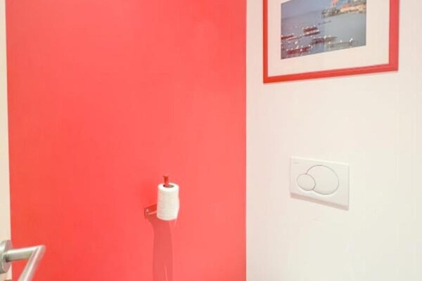 Foto van High-end appartement in de Gouden Driehoek - Vakantiehuis in Bordeaux - ExteriorSummer