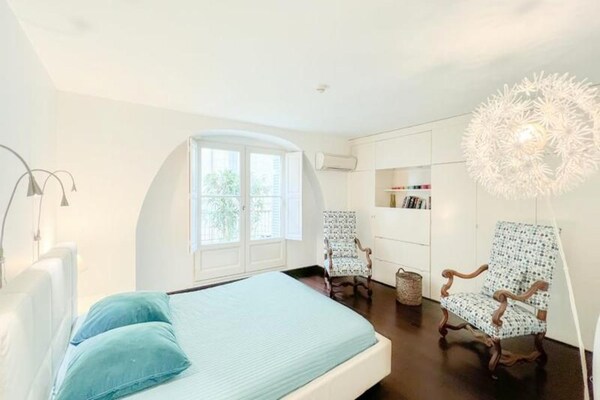 Foto van High-end appartement in de Gouden Driehoek - Vakantiehuis in Bordeaux - ExteriorSummer