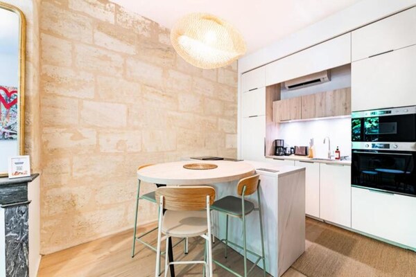 Foto van Licht appartement van 60 m² op rechteroever - Vakantiehuis in Bordeaux - ExteriorSummer