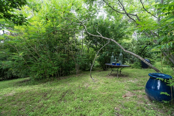 Foto van Majestueus vakantiehuis in Laroque met hottub - Vakantiehuis in Laroque - GardenSummer