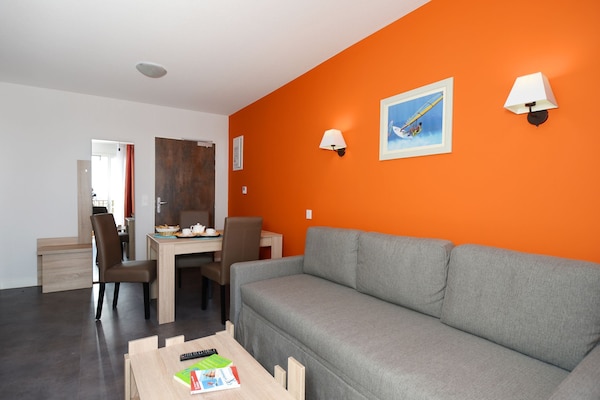 Foto van Ontspannen wonen aan het strand in Sète - Vakantiehuis in SETE - DiningRoom