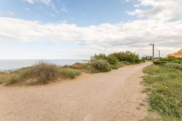 Foto van Appartement in Frankrijk bij dennenbomen - Vakantiehuis in Agde - AreaSummer20KM