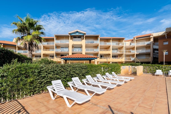 Foto van Appartement met zeezicht voor 4 personen in Valras-Plage - ExteriorSummer