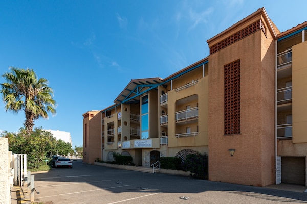 Foto van Appartement met zeezicht voor 4 personen in Valras-Plage - ExteriorSummer