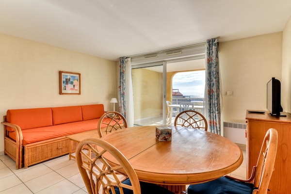 Foto van Appartement met zeezicht voor 4 personen in Valras-Plage - DiningRoom
