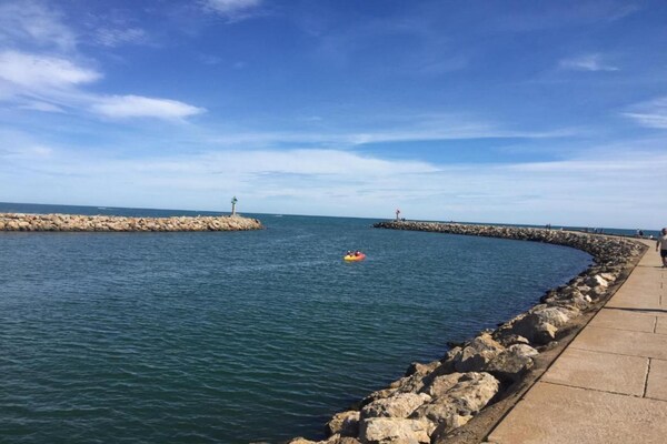 Foto van Ruime villa aan het strand van Valras - Vakantiehuis in Valras-Plage - AreaSummer1KM