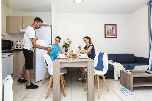 Foto van 2 Kamers 4 Personen - Vakantiehuis in LE TRONCHET - 