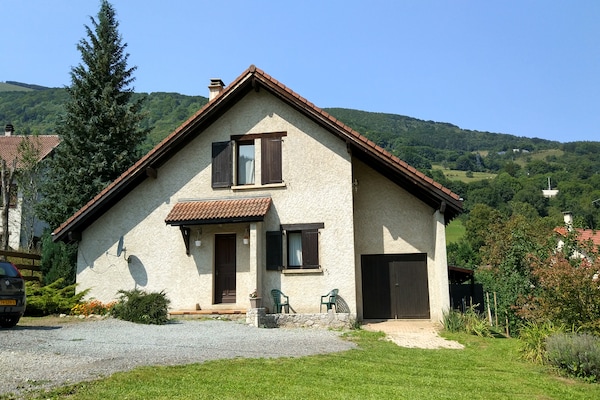 Foto van Gezellige chaletvakantie in de Alpen - Vakantiehuis in St Jean de Vaux - ExteriorSummer