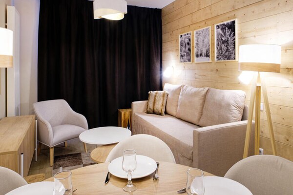 Foto van Prestigeresidentie Odalys l'Eclose - Vakantiehuis in HUEZ - ExteriorSummer