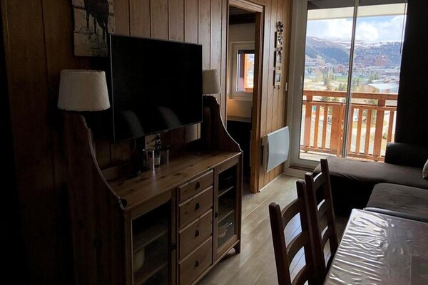 Foto van 2 stukken voor 4 personen - Vakantiehuis in HUEZ - LivingRoom
