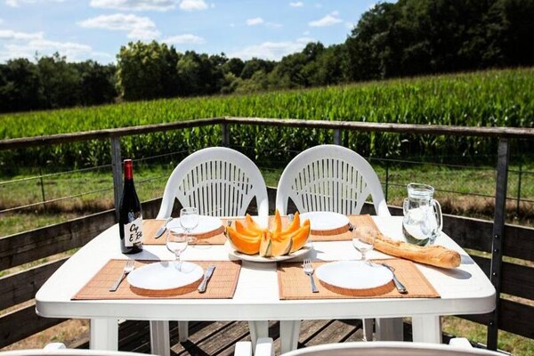 Foto van Appartement in Landes met zwembad en jacuzzi - Vakantiehuis in CASSEN - Untagged
