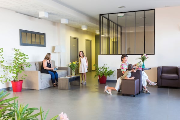 Foto van Appartement in La Baule bij het Strand - Vakantiehuis in PORNICHET - HallReception