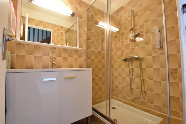 Foto van Saint-Germain strandgeluk - Vakantiehuis in St. Germain-Sur-Ay - BathRoom