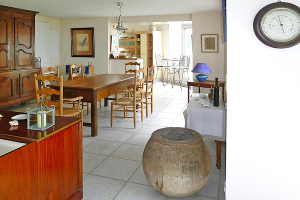 Foto van Vakantiehuis in Morbihan met Zeezicht - Vakantiehuis in Larmor-Baden - DiningRoom