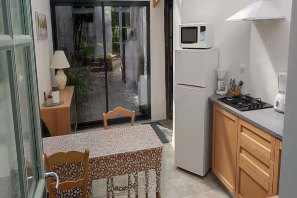 Foto van Appartement met tuin in het stadscentrum - Vakantiehuis in Saint-Omer - DiningRoom