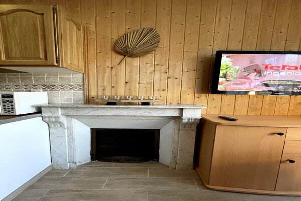 Foto van Leuke plek in de Alpen vlakbij een warmwaterbron - Vakantiehuis in Mont-Dore - LivingRoom