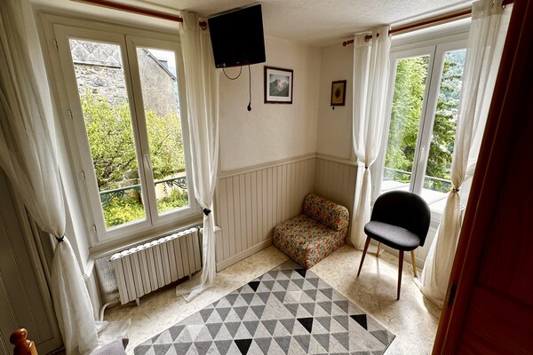 Foto van Franse basis: spa, tuin en barbecue - Vakantiehuis in Mont-Dore - BedRoom