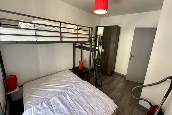 Foto van Appartement met uitzicht op de bergen in Mont-Dore - BedRoom