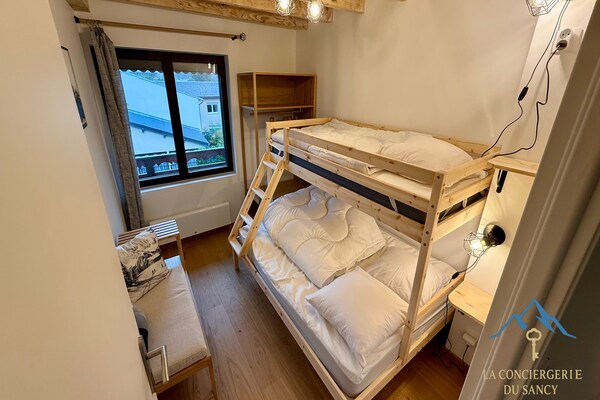 Foto van Chalet met ruim panoramisch terras - Vakantiehuis in Mont-Dore - BedRoom