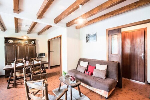Foto van 2 stukken voor 4 personen - Vakantiehuis in ST LARY SOULAN - LivingRoom
