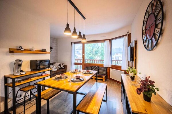 Foto van Appartement in Saint-Lary bij kabelbaan - Vakantiehuis in ST LARY SOULAN - DiningRoom
