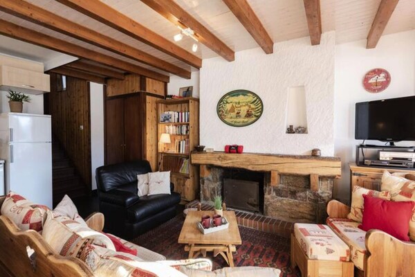 Foto van Appartement in Frankrijk bij Skipistes - Vakantiehuis in ST LARY SOULAN - LivingRoom