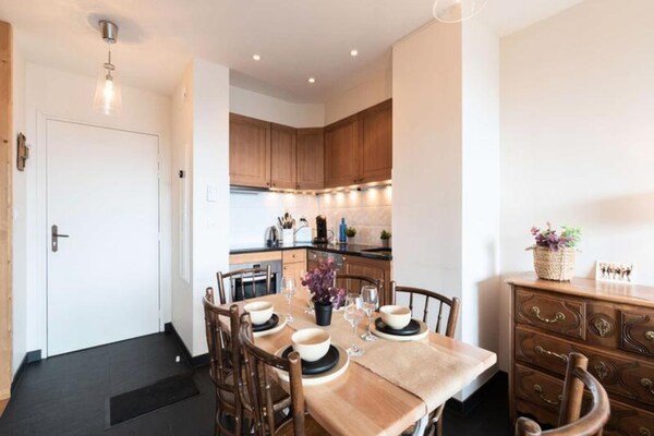 Foto van Appartement in Pyreneeën met verwarmd zwembad - Vakantiehuis in ST LARY SOULAN - DiningRoom