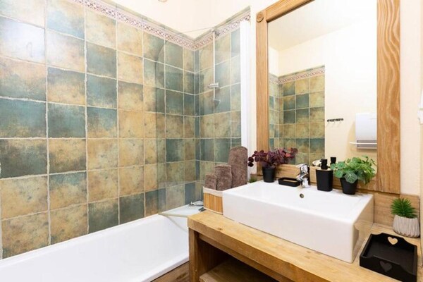 Foto van 2 stukken voor 6 personen - Vakantiehuis in ST LARY SOULAN - BathRoom