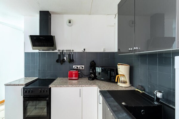 Foto van Appartement 3 stuks 9 personen - Sélection - Vakantiehuis in LA MONGIE - Kitchen