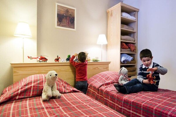 Foto van Goelia Residence Het domein van Castella - Vakantiehuis in Font-Romeu-Odeillo-Via - HallReception