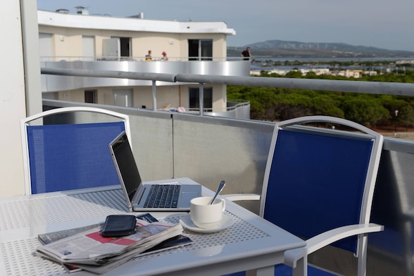 Foto van Mooi appartement bij strand Port-Barcarès - Vakantiehuis in Le Barcares - TerraceBalcony