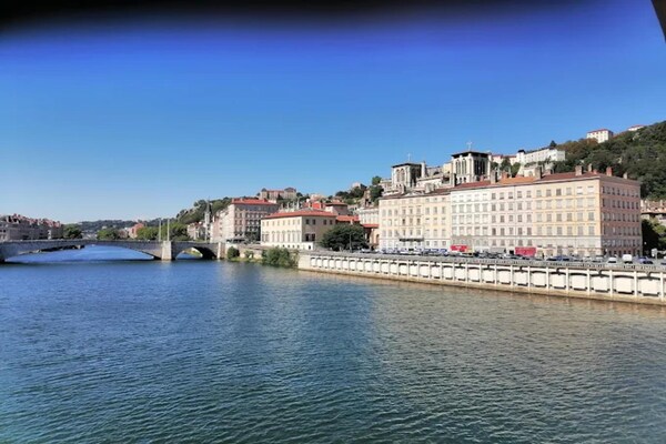 Foto van DIFY Centraal - Bellecour - Vakantiehuis in Lyon - AreaSummer5KM
