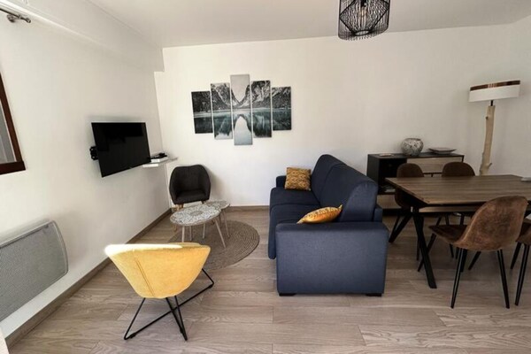 Foto van 2 stukken voor 4 personen - Vakantiehuis in AIX LES BAINS - LivingRoom