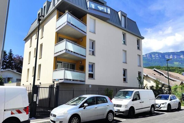 Foto van 2 stukken voor 3 personen - Vakantiehuis in AIX LES BAINS - ExteriorSummer