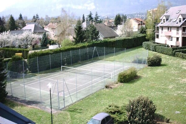 Foto van Residentie La Baie De Memard voor 4 personen - Vakantiehuis in AIX LES BAINS - GardenSummer