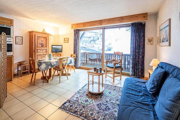 Foto van Appartement Courchevel bij Skilift - Vakantiehuis in ST BON TARENTAISE - DiningRoom