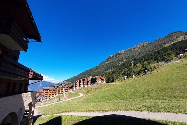 Foto van LAUZES 38 - Vakantiehuis in LES AVANCHERS VALMOREL - Untagged