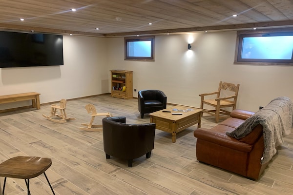 Foto van Alpenchalet met spa en huisdieren - Vakantiehuis in Champagny en Vanoise - LivingRoom