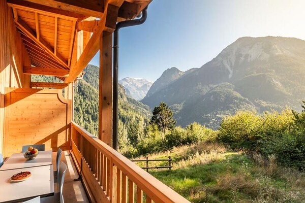 Foto van 4 Kamers voor 8 personen - Vakantiehuis in CHAMPAGNY EN VANOISE - 