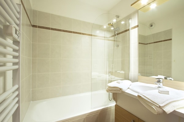 Foto van Chalet in Franse Alpen met Uitzicht - Vakantiehuis in VALMEINIER - BathRoom