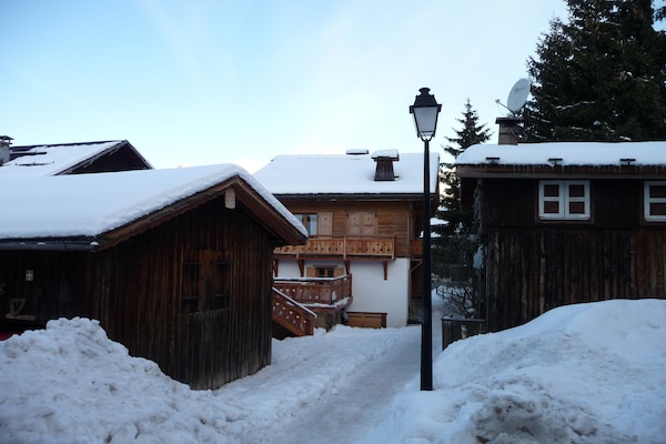 Foto van Appartement in Frankrijk met zwembad & sauna - Vakantiehuis in Notre Dame de Bellecombe - AreaWinter1KM