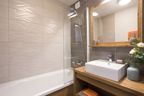 Foto van Appartement in ski dorp Les Saisies - Vakantiehuis in Hauteluce - BathRoom