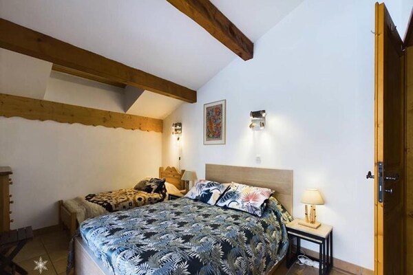 Foto van Chalets Des Eucherts - Vakantiehuis in MONTVALEZAN - BedRoom